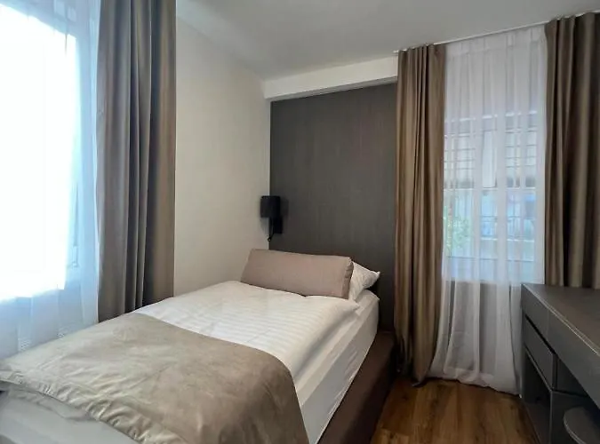 Harmshof 3* 比斯平根